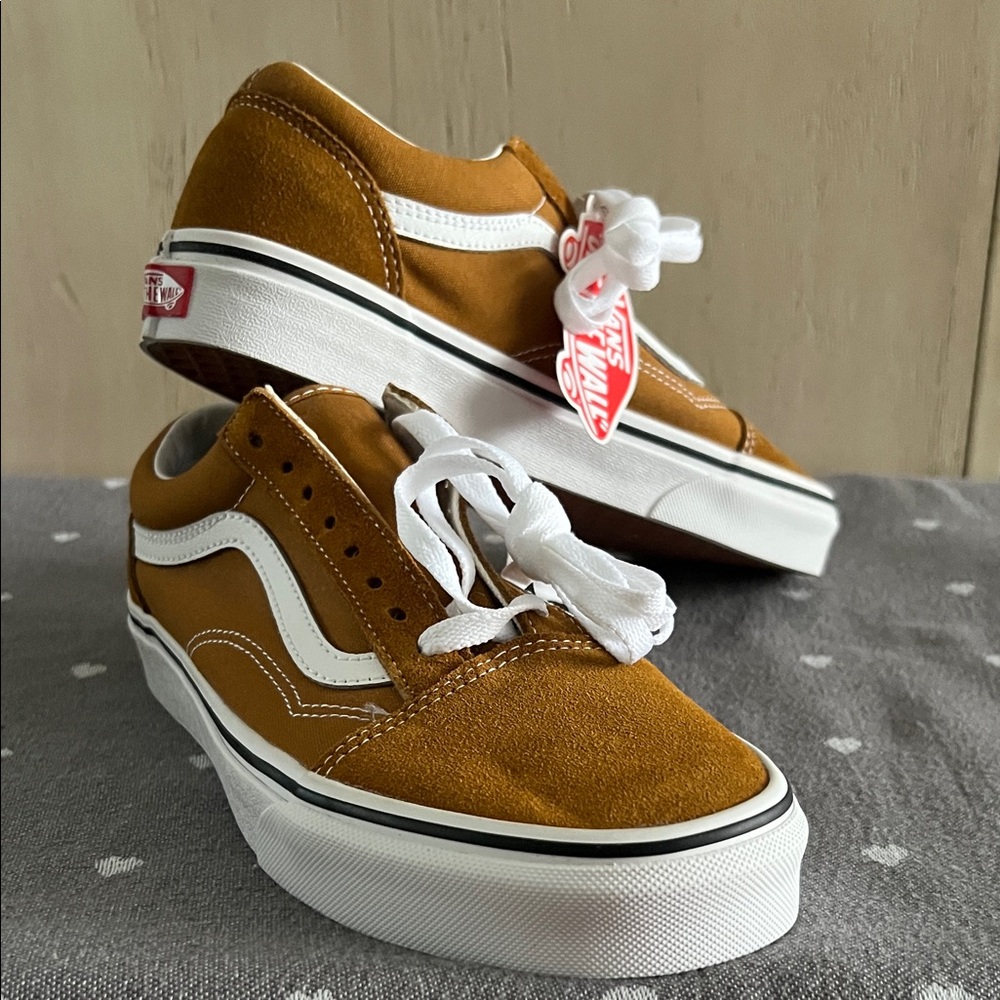 Vans Tan and White Classic Sneakers  Desert SunTrue White Strip